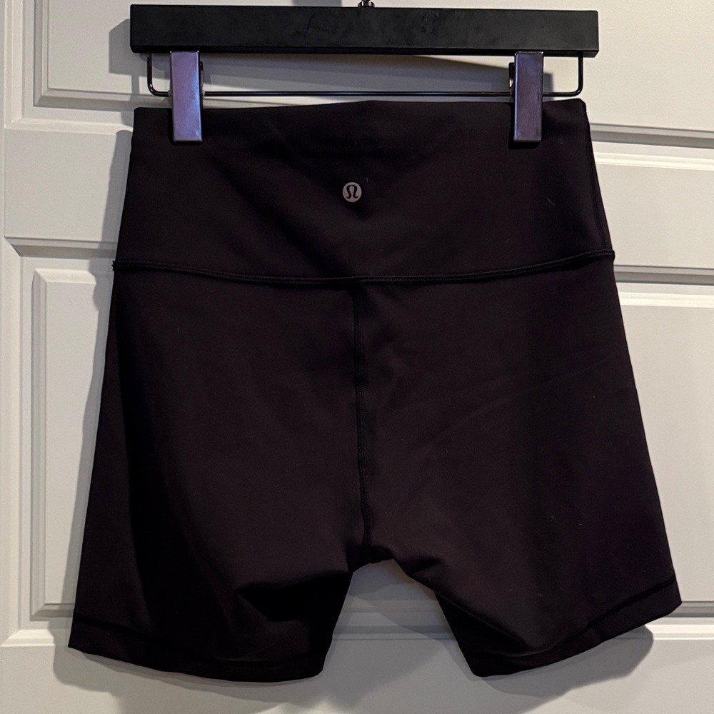 lululemon athletica Dark Women's Bike Shorts
